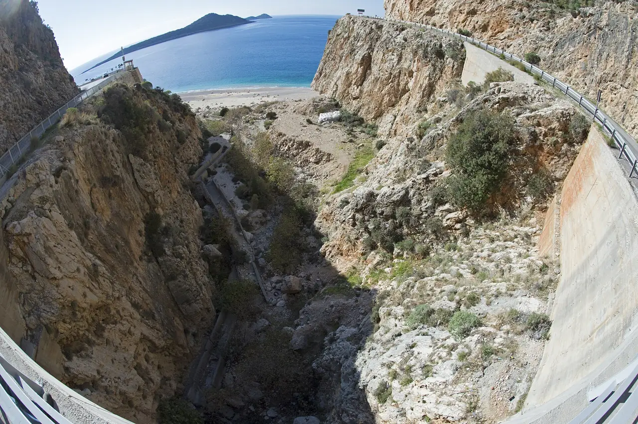 The coast road cut into the cliffs above Kaputaş, between Kaş and Kalkan
